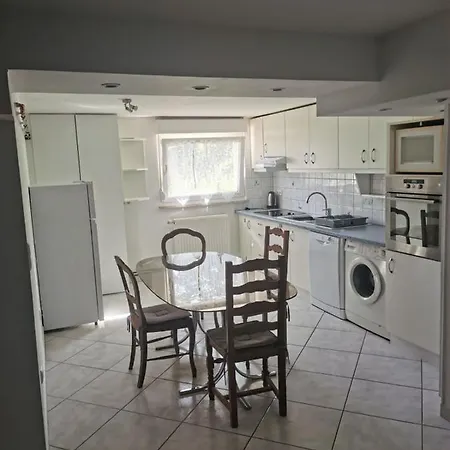 Apartment Chez Raphael *